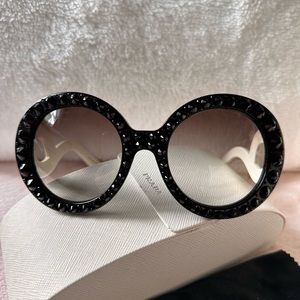 🎉Prada crystal embellished round sunglasses
